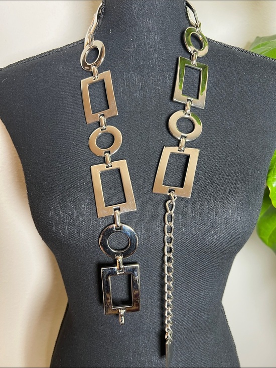 ESCADA Women\'s Vtg Designer Silver Tone Metal ChainLink Circle Rectangle Belt main image 4